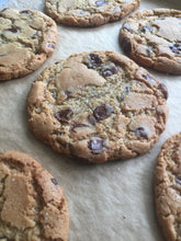 Load image into Gallery viewer, Bake at home chocolate chip sourdough cookie dough