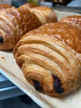 Load image into Gallery viewer, Pain au chocolat